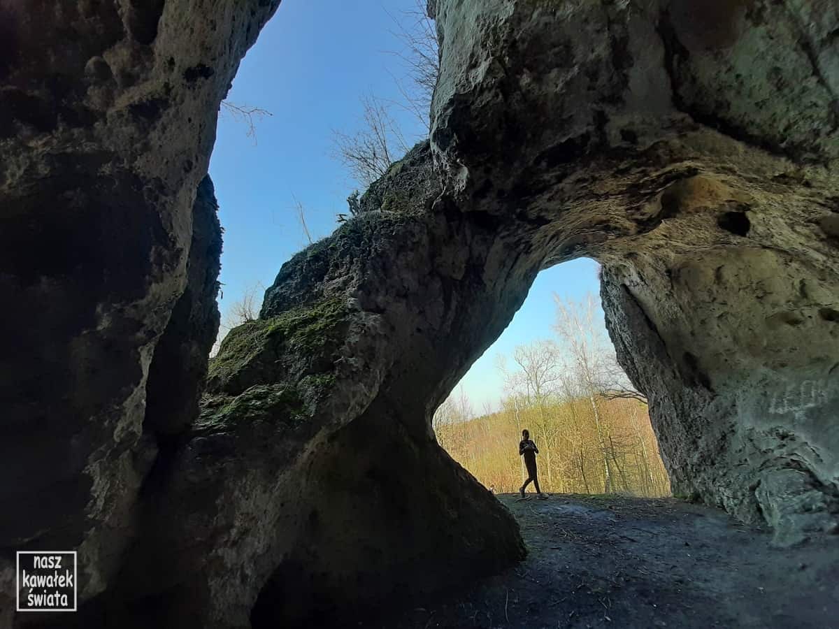 Jaskinia Jasna koło Smolenia.