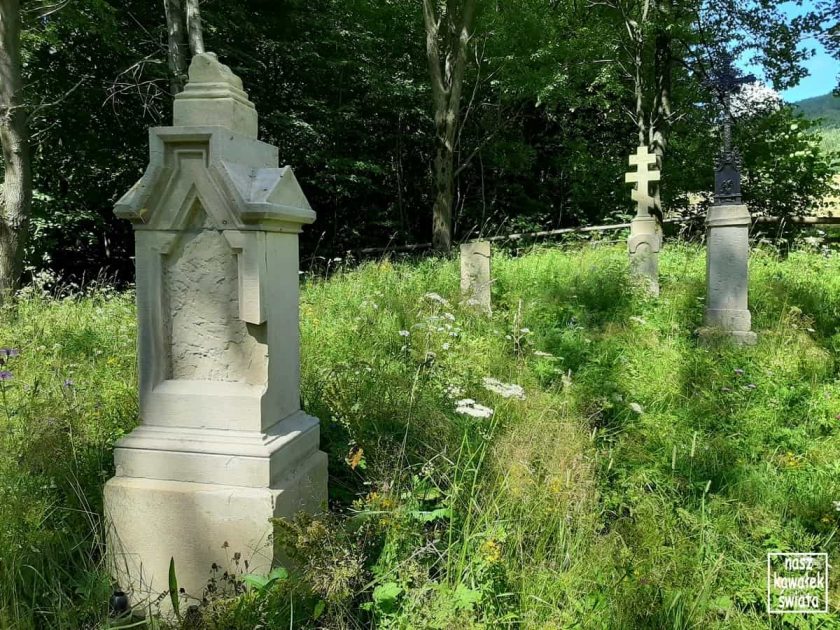 Cmentarz w Bielicznej